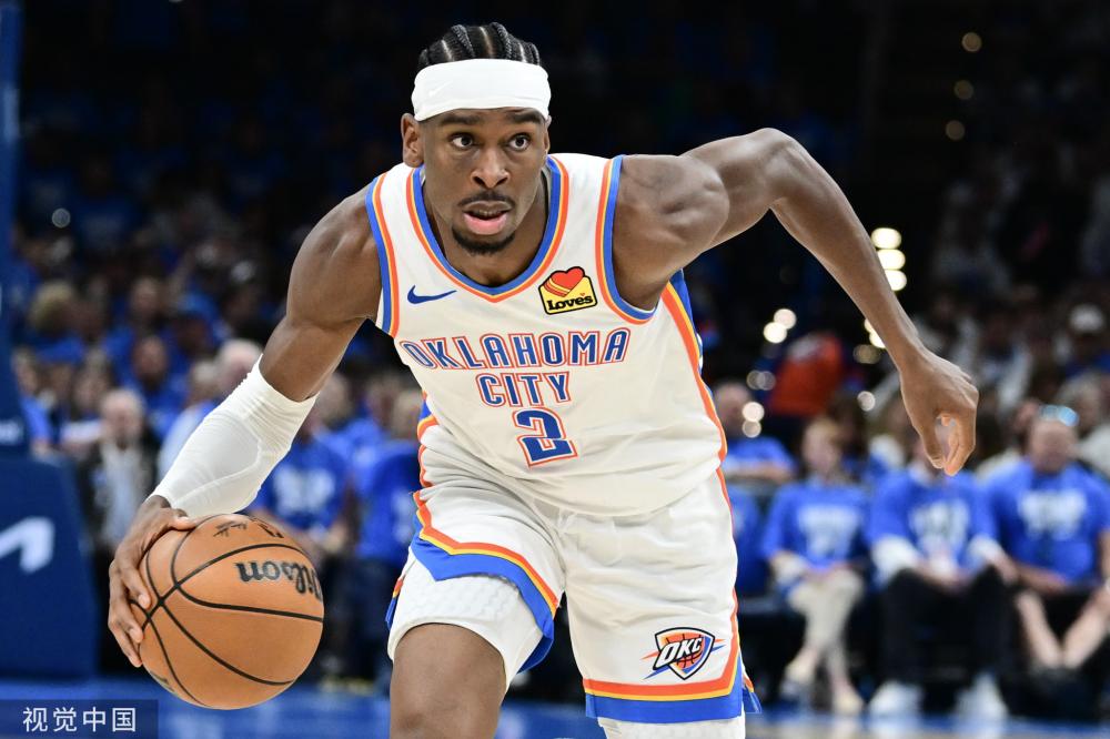 这位年轻选 这位年轻选